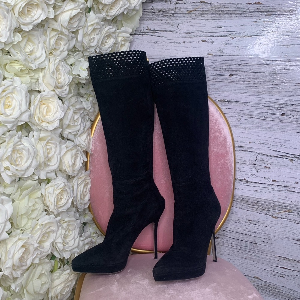 Sergio Rossi ~ Scalloped Leather Boots 40